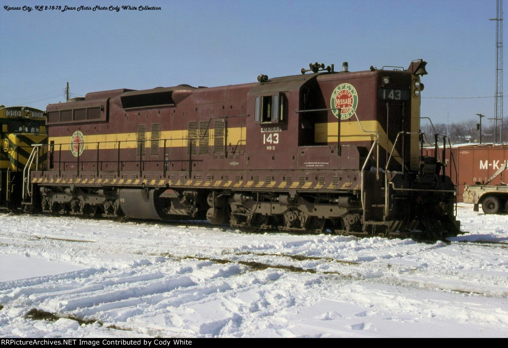 Duluth Missabe and Iron Range SD9 143